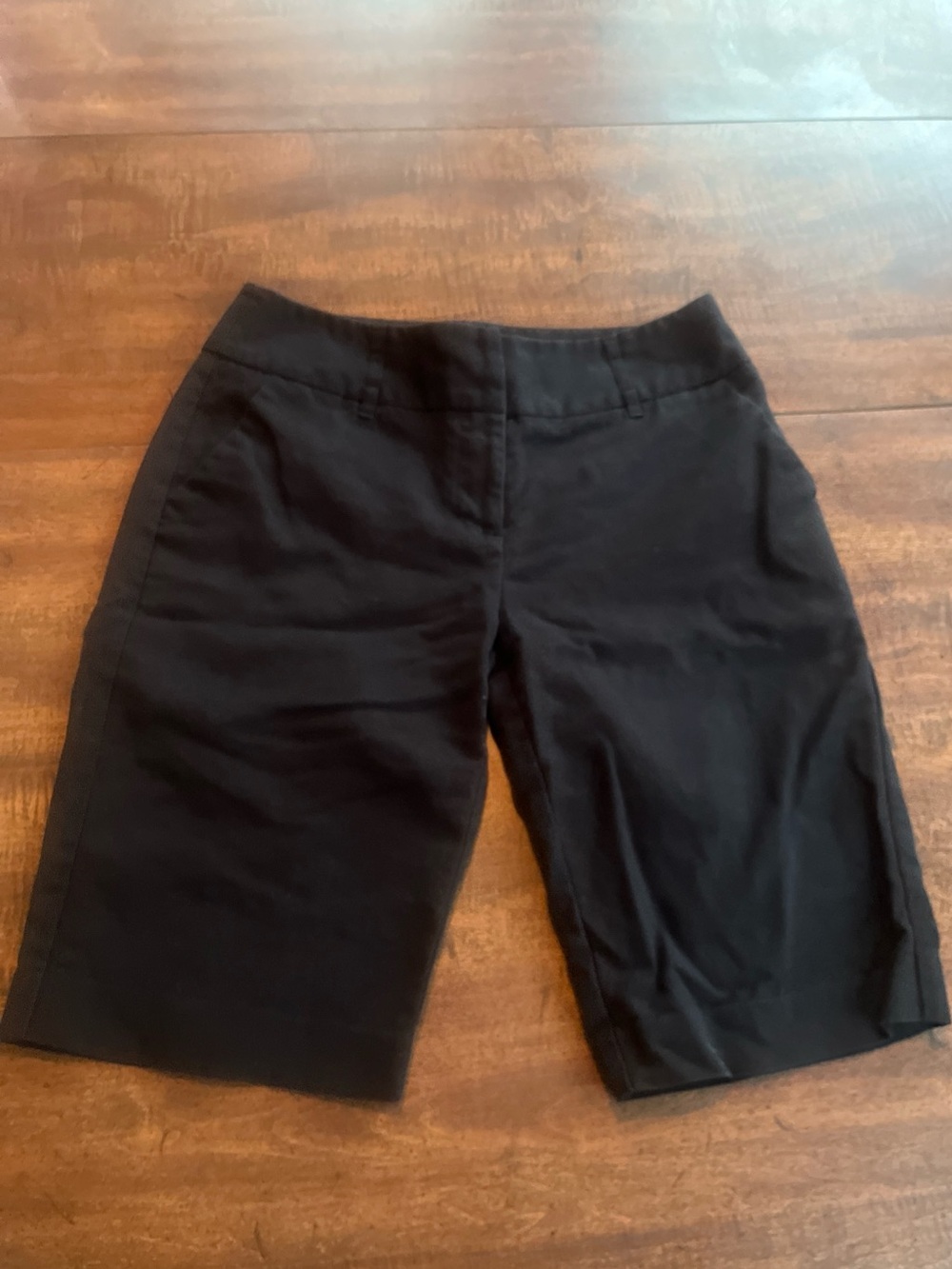 Dana Buchman Signature Bermuda Shorts Womens 6 Black Pockets Stretch Preppy Golf